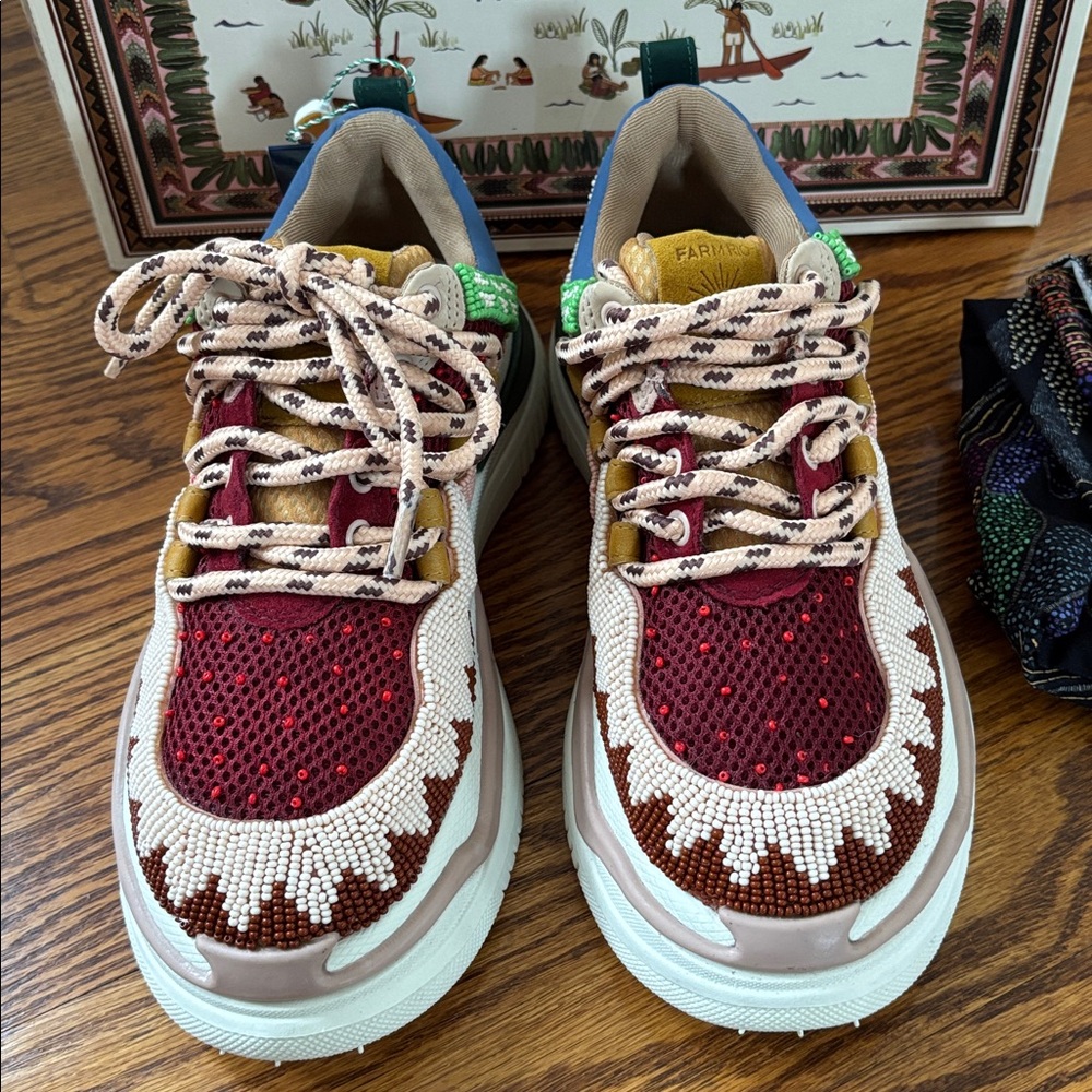 Farm Rio Embroidered Sneakers Womens Sz 7.5 Shoes - Picture 3 of 9